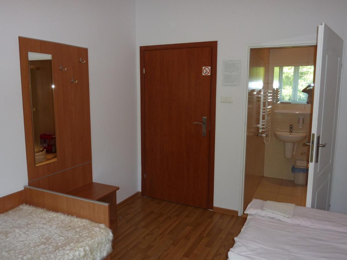 Hotelik Na Zdrowiu Homestay *